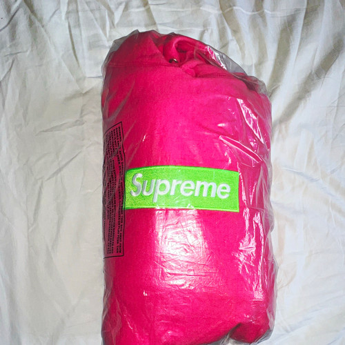 Supreme fw17 box logo magenta - logo,