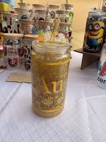 Gold glitter drinking snow - gold,