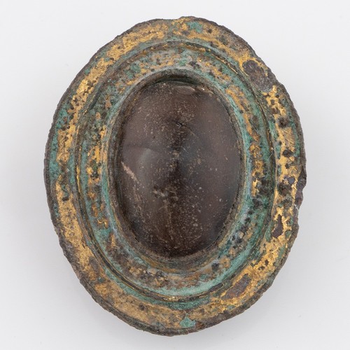 Roman gilded plate brooch with - gilded,