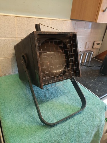 Large vintage stage light - large,
