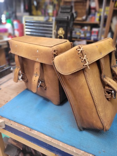 Harley davidson saddle - harley, bags