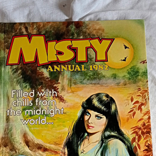 Vintage misty annual 1982 - vintage,