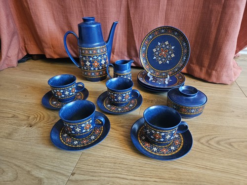 Mid century west - mid, blue