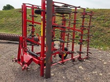 VADERSTAD NZ Springtine Cultivator 4 metre Mounted hyd folding
