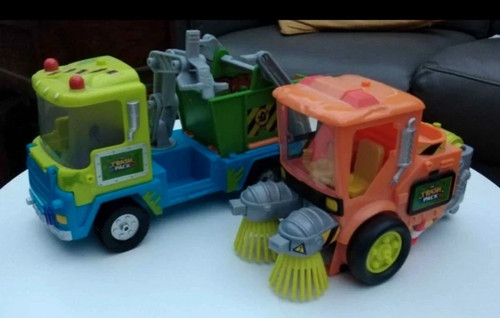 Trash pack bundle trucks - pack,
