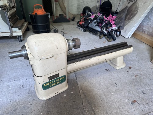 Smart and brown lathe - and, bed