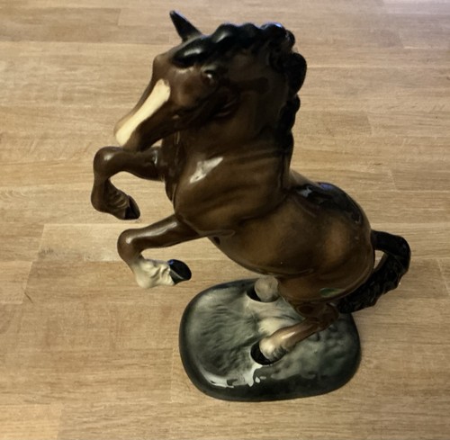 Beswick welsh cob rearing - welsh,