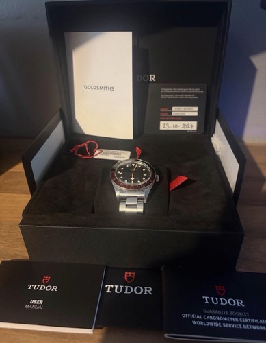 Tudor black bay - gmt,
