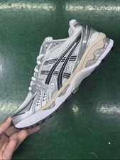 ASICS Gel-Kayano 14 ‘White