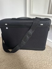 Herman Miller Enywere Brief