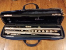 Vintage Trevor J James London Flute with black original hardcase and carry bag
