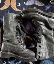 Dr Martens Triumph Size 3