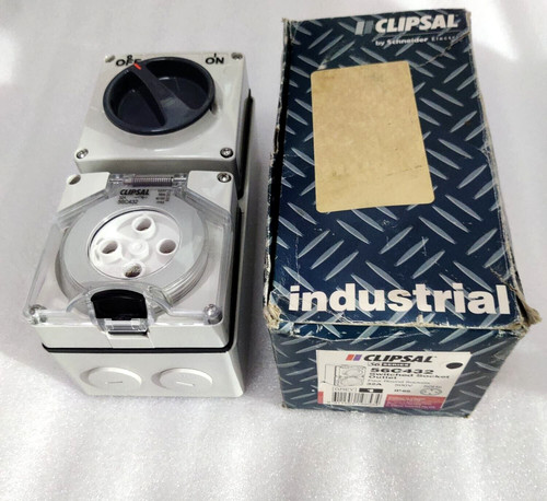 Clipsal 56c432 switched - switched, socket