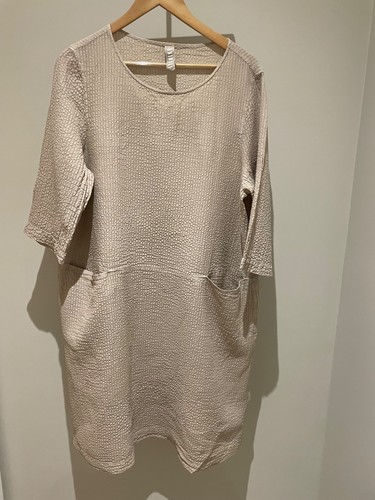 Oska ischiko dress size - ,