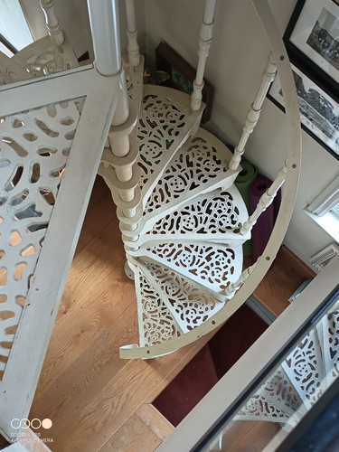 Cast iron spiral staircase - cast,