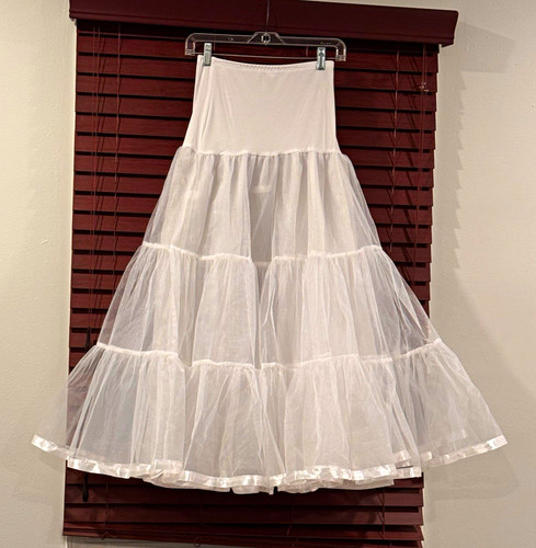 White tiered layered tulle - white,
