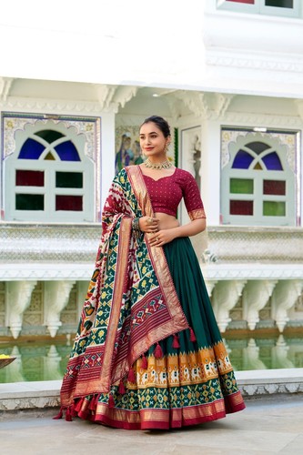 Pakistani indian new lehenga - new,