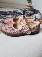 Dr Martens Carnaby Mary Jane Floral Buckle Dolly Flat Docs Shoes 3 UK 36 EU 🩷