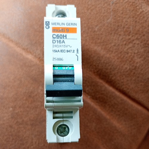 Merlin gerin amp - gerin,