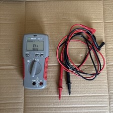 Iso Tech IDM 61 digital Multimeter