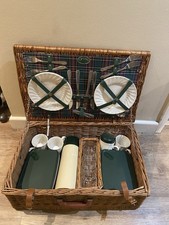Vintage Optima Wicker Picnic