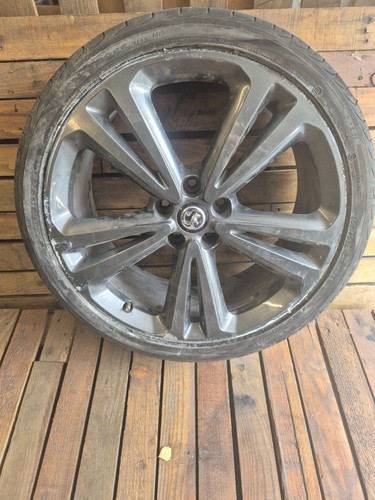 Genuine vauxhall insignia - 20",