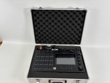 Akai Professional MPC Live Sampler Sequencer #1211284