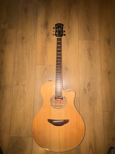 Yamaha apx 600 electro - apx,