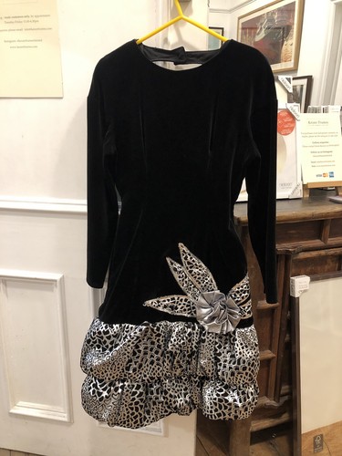 Vintage 1980s black velvet and - 1980s,