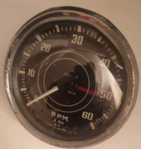 Triumph tr3 6000 rpm rev - 6000,