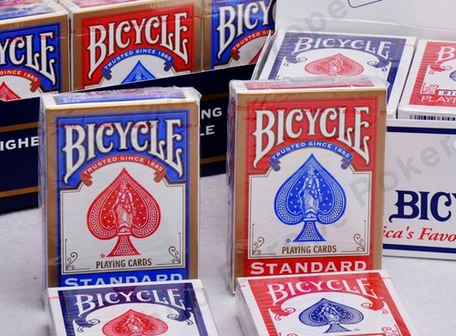 Bicycle rider back playing - back,