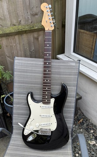 Fender strat 2002 left - us,