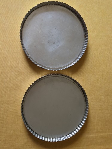 Pair inch flan tins - inch,