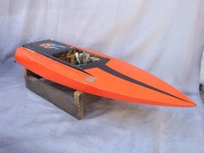 Vintage 1970's Model RC Speedboat Super Tigre G 20 Motor