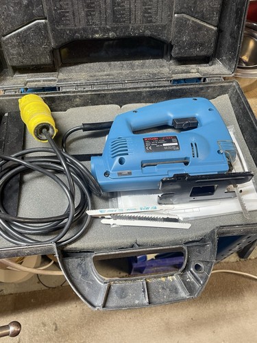 Ryobi 110v jig - 110v, j-65v