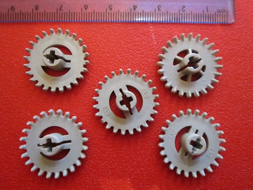 Lego light gray technic - light,