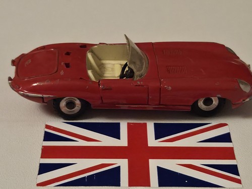 Vintage dinky toys 120 jaguar - ,