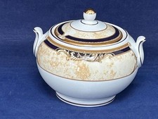 WEDGWOOD CORNUCOPIA LIDDED SUGAR BOWL - EXCELLENT