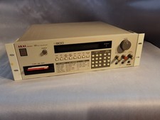AKAI S900 12-Bit Sampler