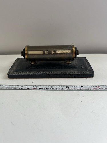 Vintage perpetual desk - vintage,