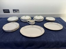 Vintage Retro Palissy Dinner Service Set - White With Green / Gold Pattern