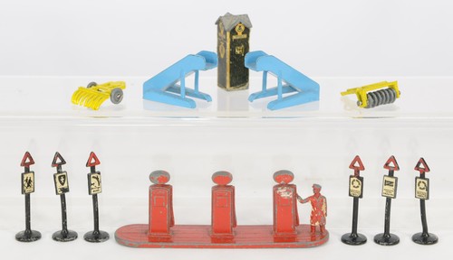 Metal matchbox lesney road - metal,