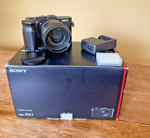 Sony dsc rx1 - dsc-rx1, full