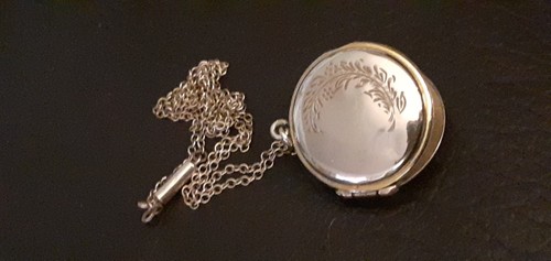Vintage rolled gold locket - gold,