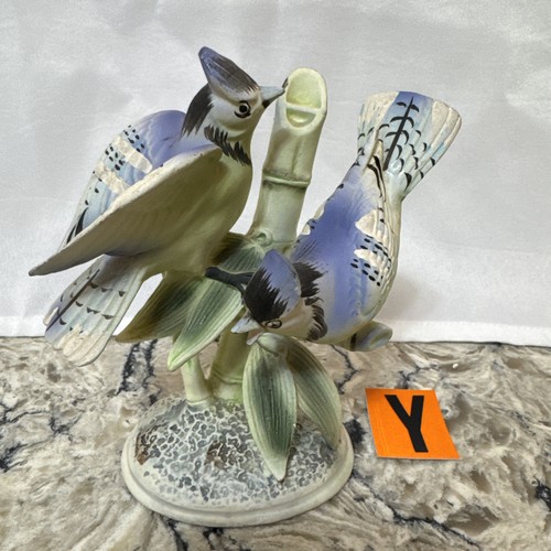 Vintage blue jay bird - , figurine