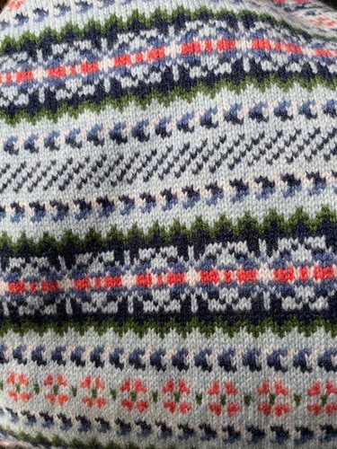 Brora bnwt fair isle - fair, 100%
