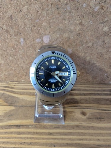 Pulsar kinetic 100m - (seiko),