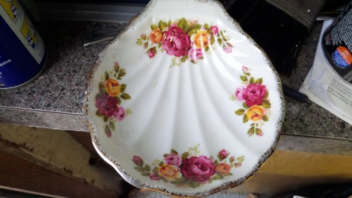 Fine bone china dish cottage - dish,