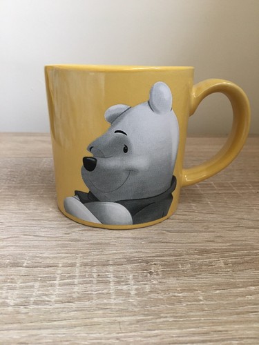 Churchill disney yellow pooh - disney,