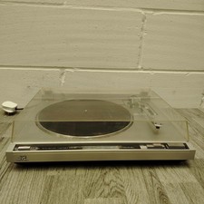 JVC Auto-Return Turntable